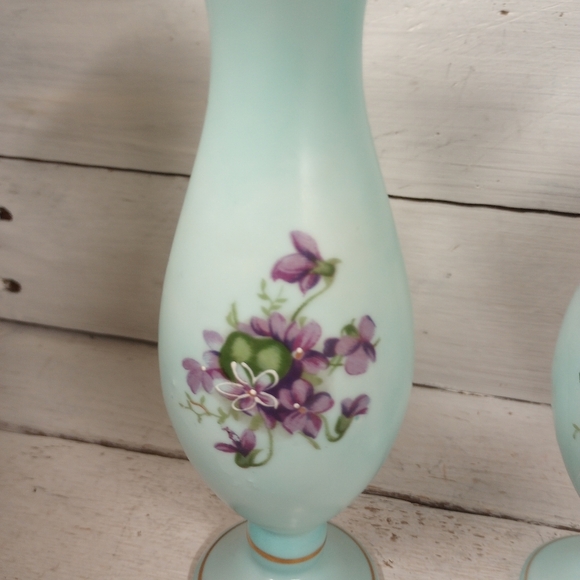 Vintage Ardco Japan Vases Set of 2 Blue Porcelain Floral Violet Design - Picture 4 of 11